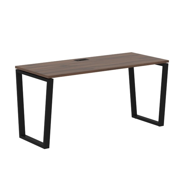 Стол прямой EVST 1567 1560х670х750 EDIS